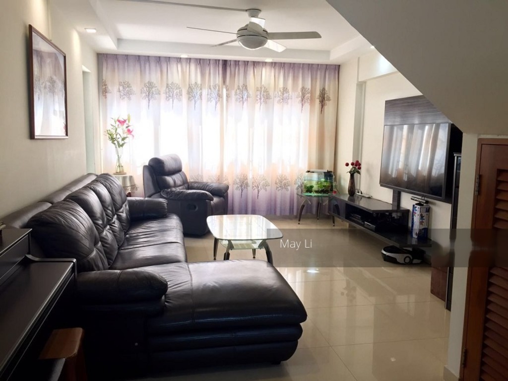 Tampines Street 81 thumbnail photo